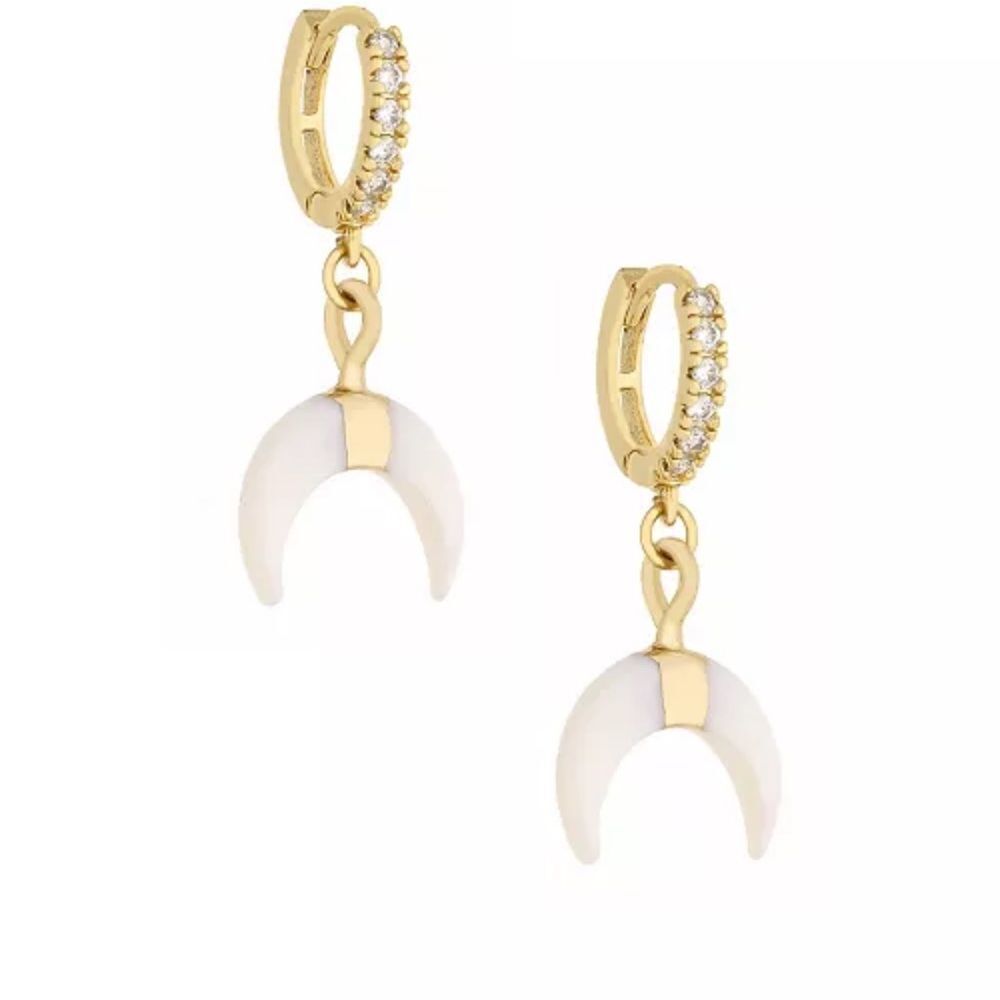 ETTIKA
18K Gold Plated White Crescent Horn Earrings
